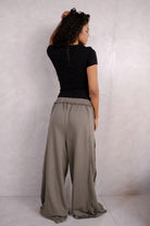 Relaxed Wide Leg Drawstring Pants