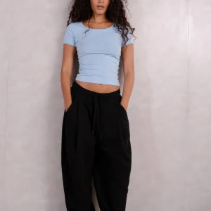 Basic Streached Wide Crew Neck Top