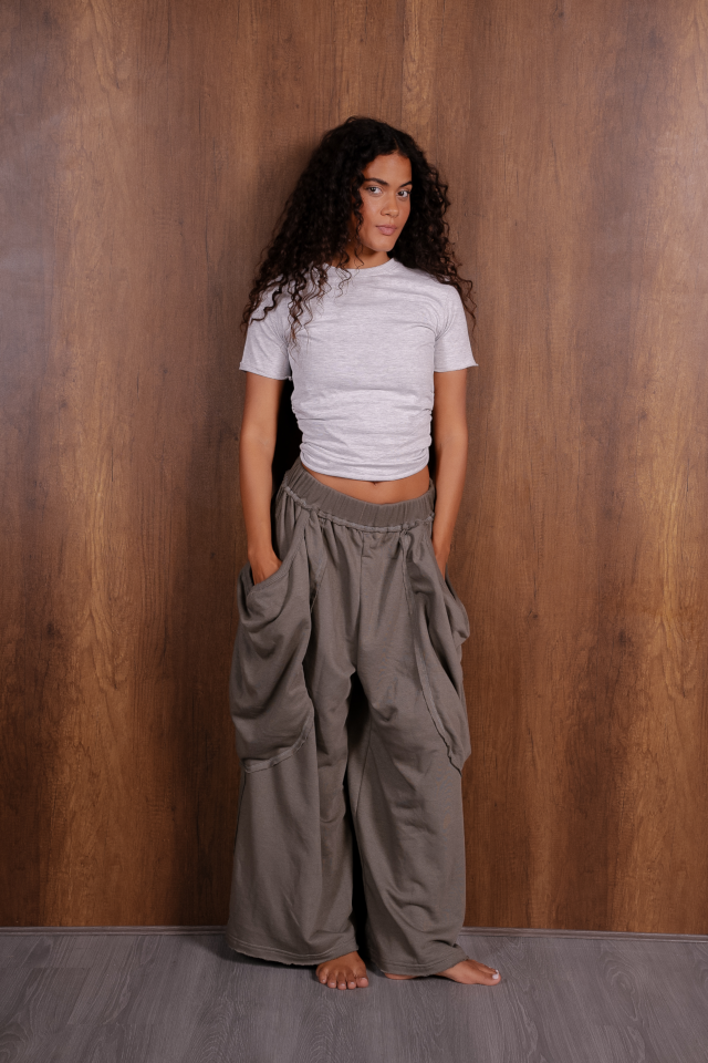 Relaxed Wide Leg Elastic Waist Pants - Image 9